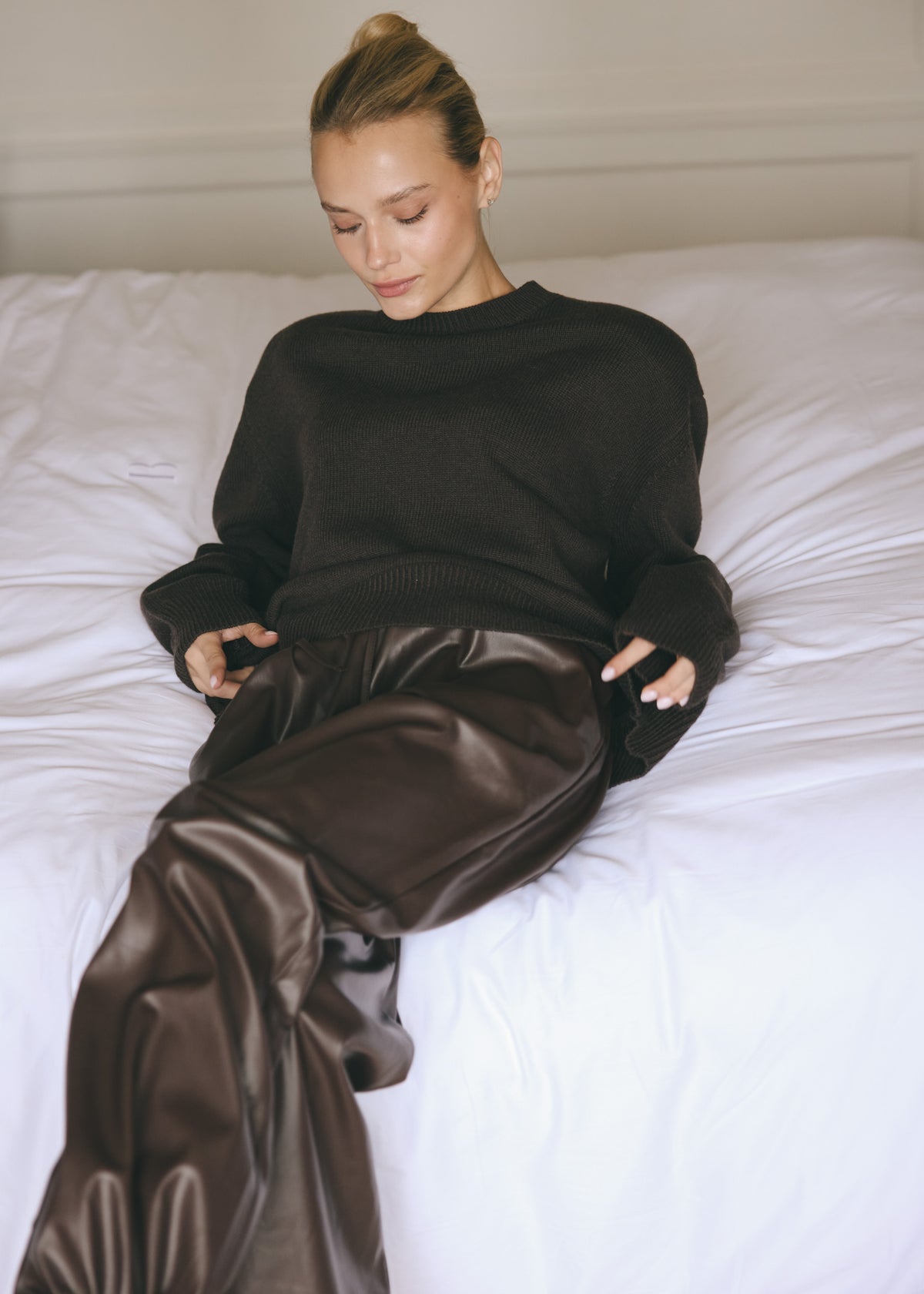 SPODNIE RONI FAUX LEATHER BROWN